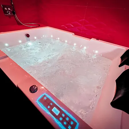 Le Confiden'Spa Loft 55M2 Jacuzzi - Billard - Cheminee - Terrasse Hoenheim Exterior foto